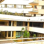 Bom Al Apartamento *