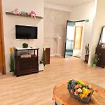 Bom Al דירה בראגה