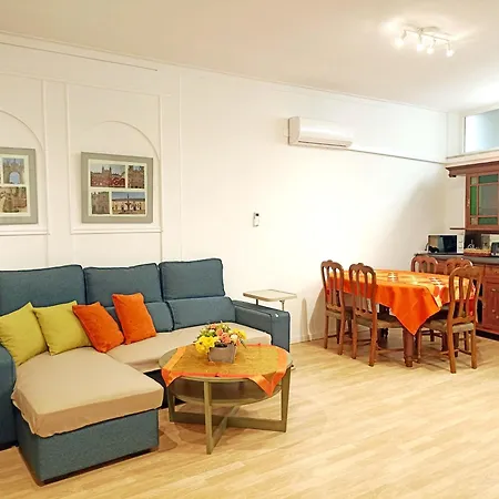 Bom Al Apartman Braga