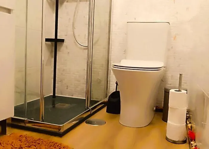 Апартаменти Bom Al *